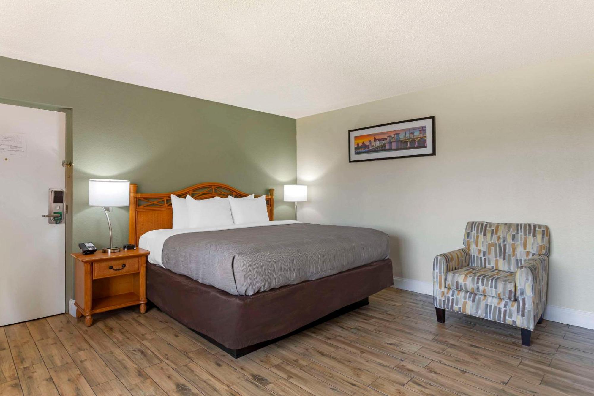 Quality Inn & Suites St Augustine Beach Area St. Augustine Beach Экстерьер фото
